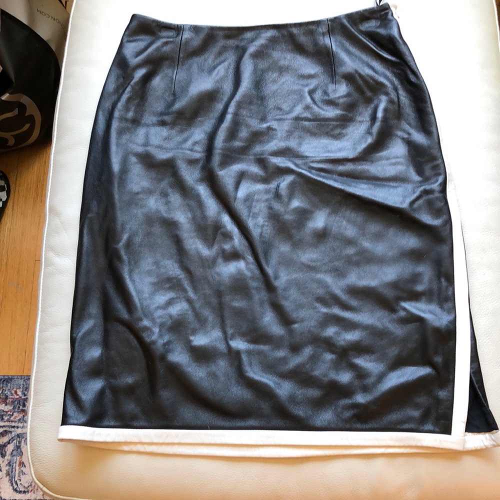 Carlisle black leather skirt with white leather trim